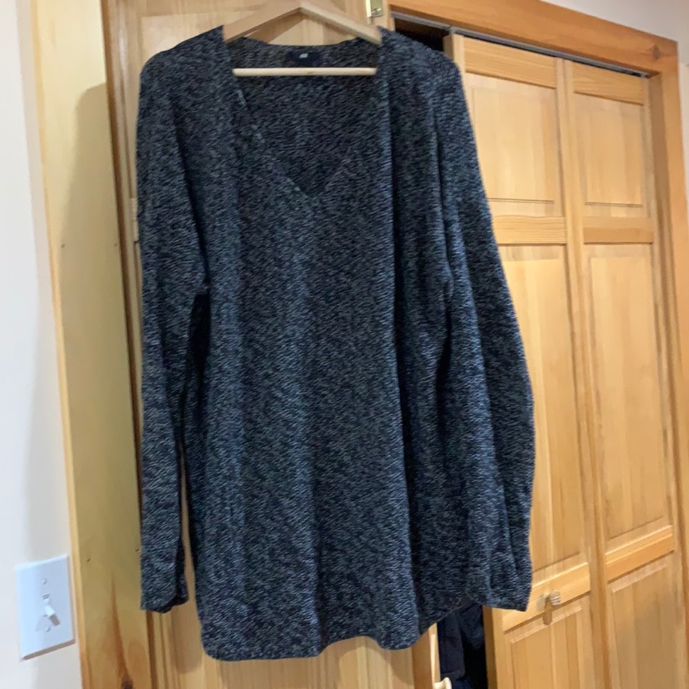 H&M Sweater Size Large